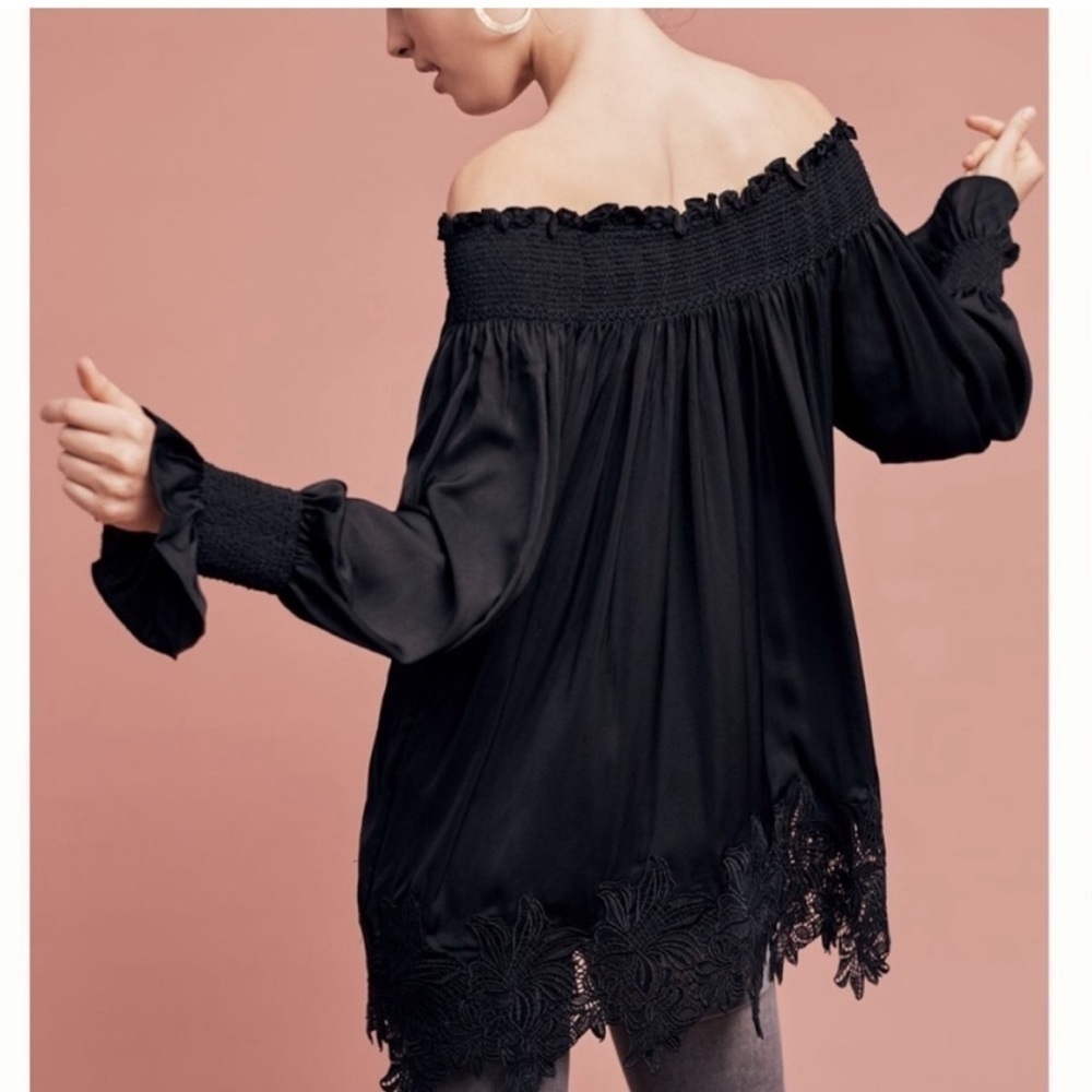 Anthropologie Eri Ali Black Lace Smocked Off Shoulder Shirt Womens Small